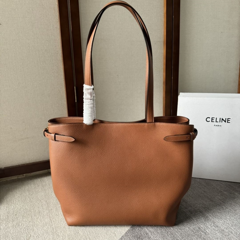 Ce1i*e cabas bags